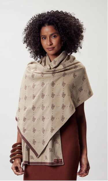 Cachecol Jacquard Flor De Lis Marrom Ref 16700