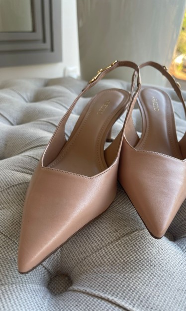 Scarpin Salto Baixo Arezzo Ref 13347