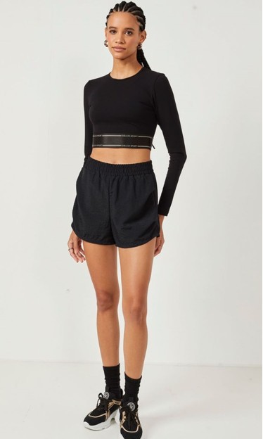 Blusa Cropped Mangas Longas Preto Colcci