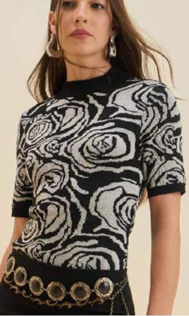 Blusa Ajustada gola alta manga curta Morena Rosa ref 13642